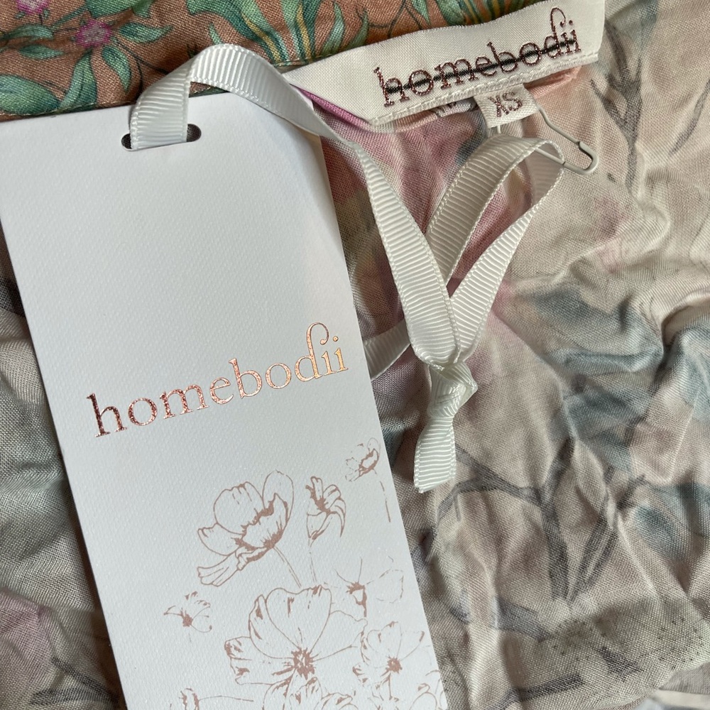 BHLDN Pink Talulah Robe x Homebodii - Picture 8 of 8